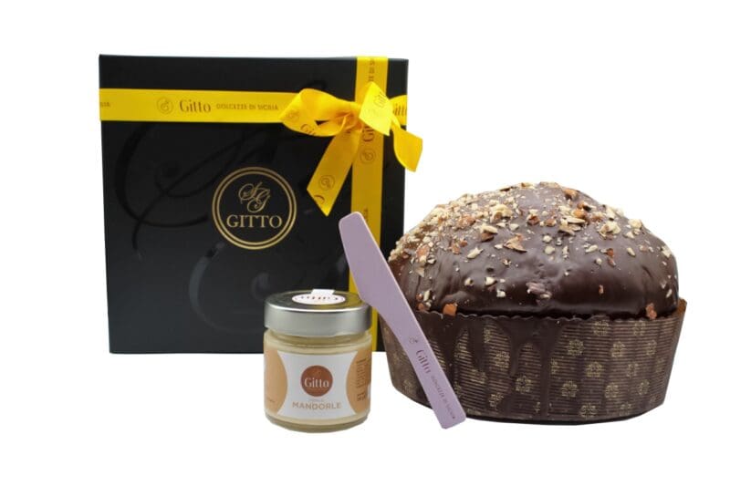 Panettone alla Mandorla